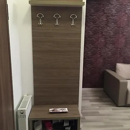 Maxx Aparts Summerland Sunwaves