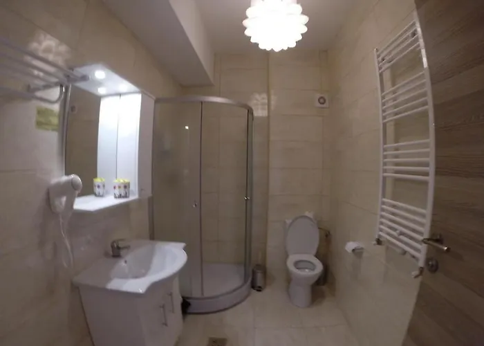 Maxx Aparts Summerland Sunwaves *