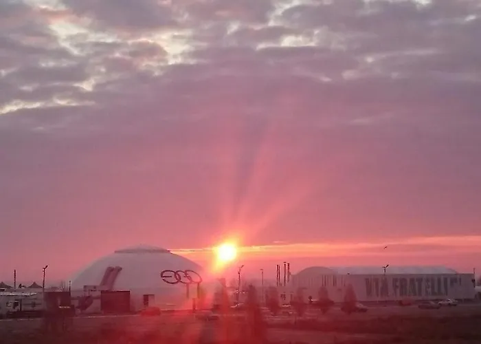 Maxx Aparts Summerland Sunwaves Daire *