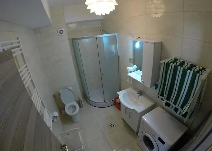 Maxx Aparts Summerland Sunwaves Mamaia