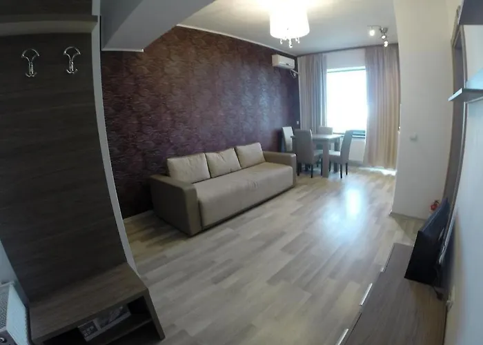 Maxx Aparts Summerland Sunwaves Daire