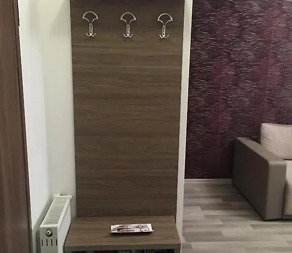 Maxx Aparts Summerland Sunwaves